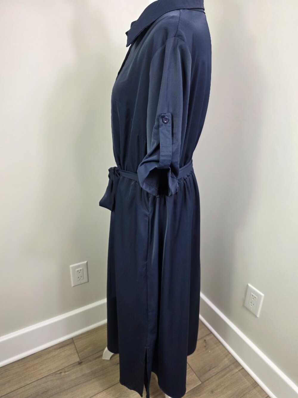 Bloomchic Dress Size 14/16 Navy Blue Fabric Belt Elasticized Waist Midi Pockets - Picture 5 of 10
